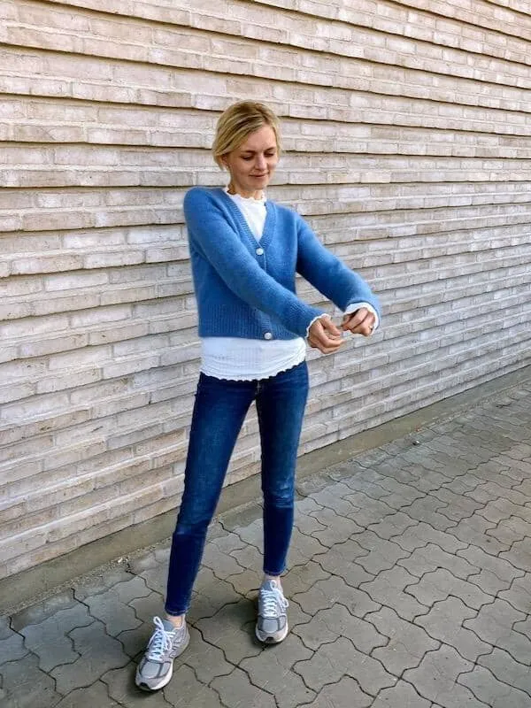 April Cardigan by PetiteKnit, No 1 knitting kit