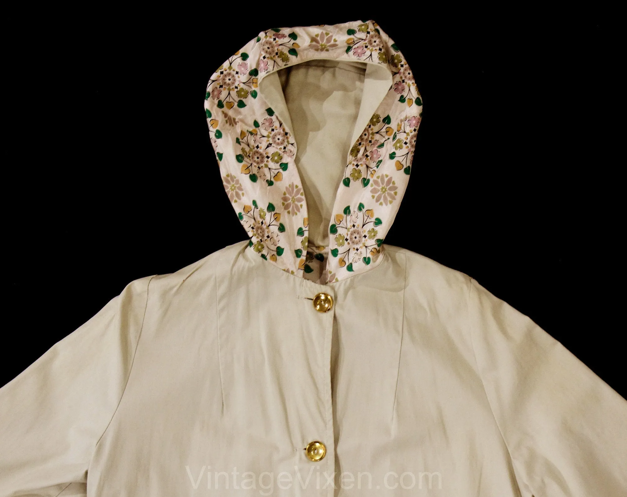Girl's 1960s Raincoat - Reversible Child's Coat with Hood - 60s Preppy Khaki Tan Cotton & Medallion Print - Spring Rain Duster - Chest 39