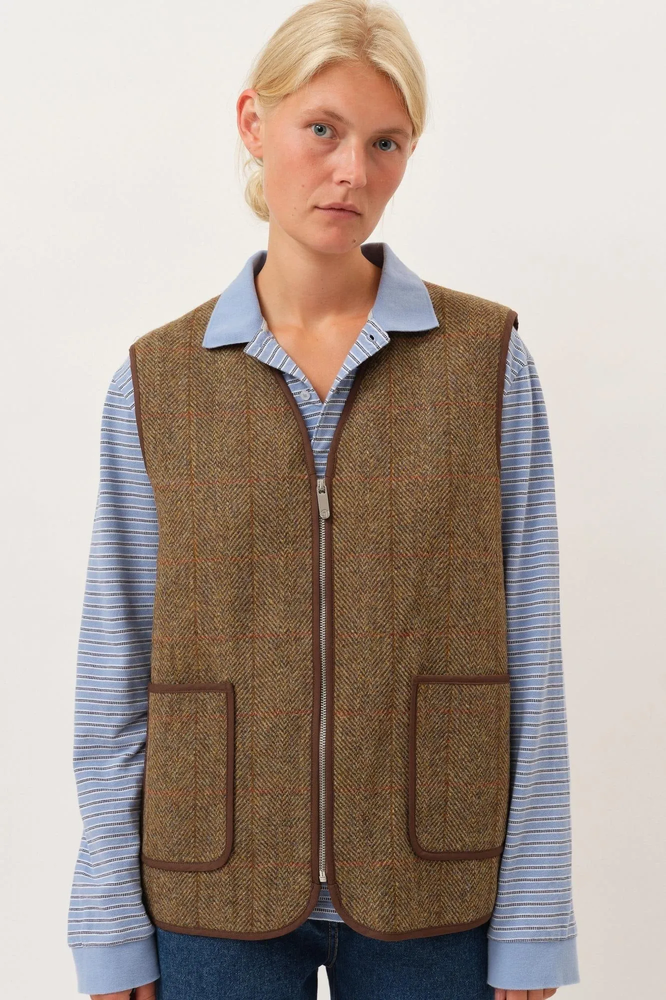 Mais Vest — Check