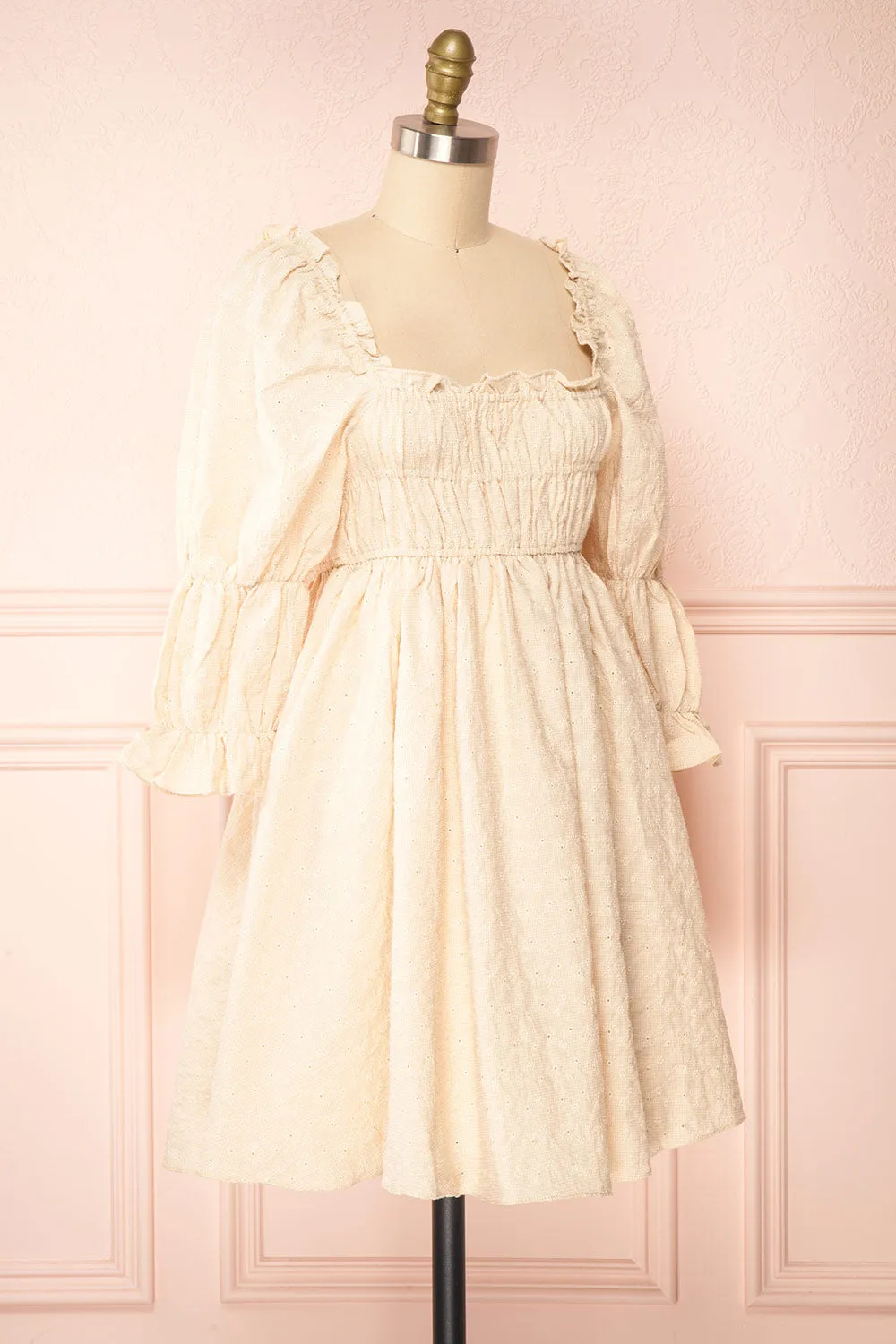 Nolla | Babydoll Gingham Dress w/ Flower Detailing
