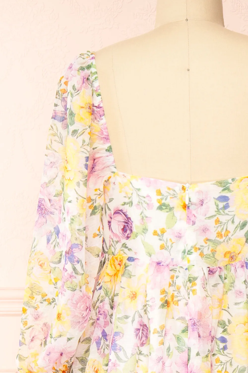 Quinnie | Shimmery Floral Midi Dress